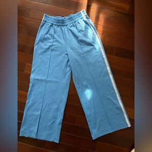 Athleta Tempo Mid Rise Wide Leg Track Pant